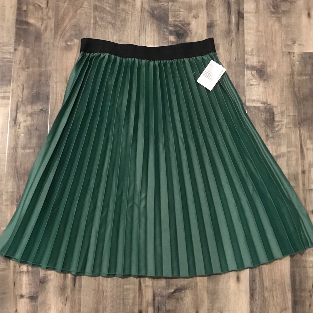 Faux Leather Green Pleated Skirt